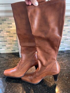Franco Sarto Classic Women's Tall Leather Boots in Brown Size 8